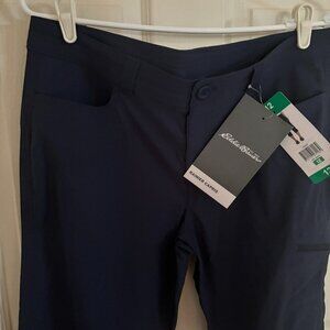 Brand new Eddie Bauer women Rainier capri color Med indigo - NWT